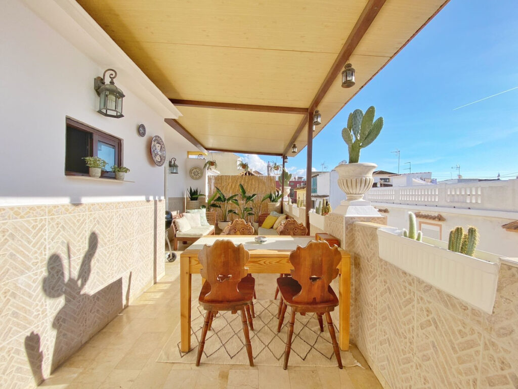 Top Floor Apartment Marbella