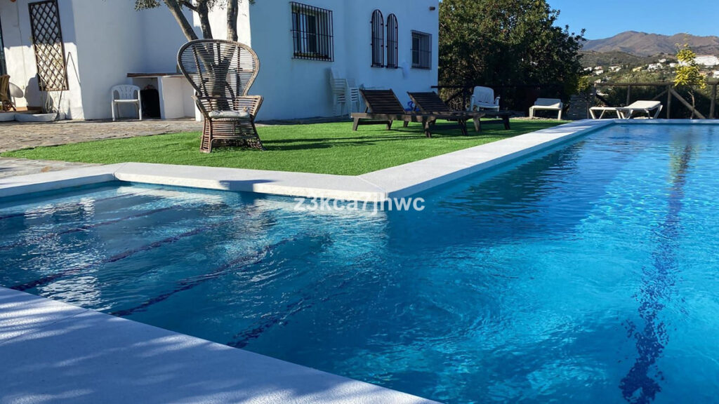 Detached Villa Estepona