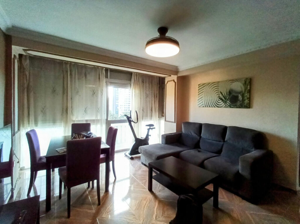 Top Floor Apartment Martiricos