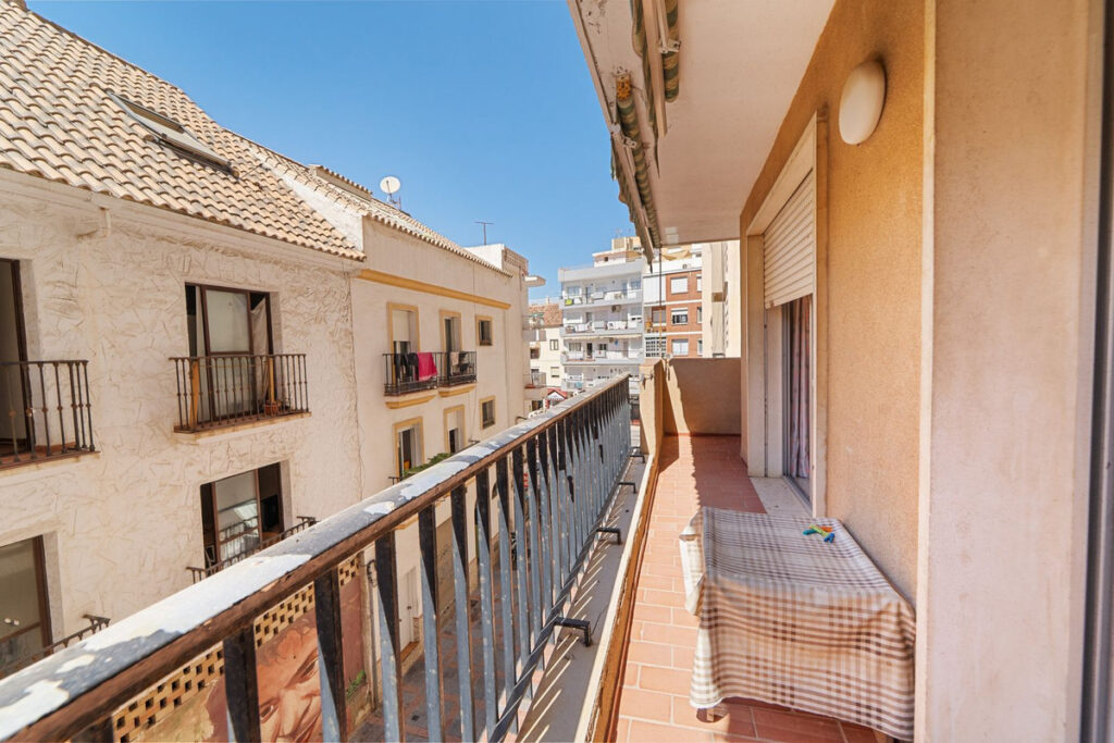 Middle Floor Apartment Fuengirola