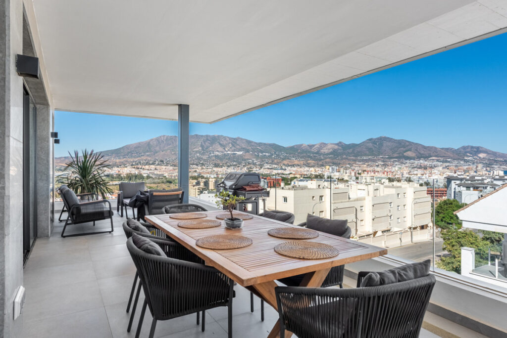 Middle Floor Apartment Fuengirola