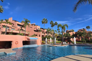 Middle Floor Apartment Estepona