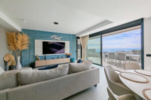 Penthouse Duplex Altos de los Monteros