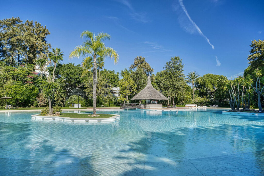 Penthouse Duplex Guadalmina Baja