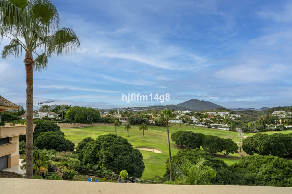 Penthouse Duplex Nueva Andalucía