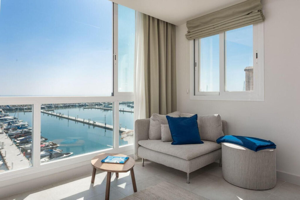 Top Floor Apartment Puerto Banús