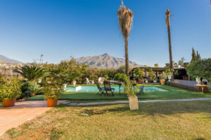 Detached Villa Las Brisas