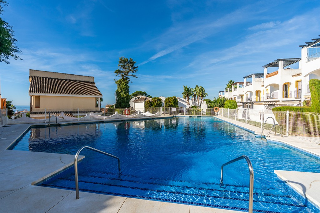 Semi-Detached House Costabella