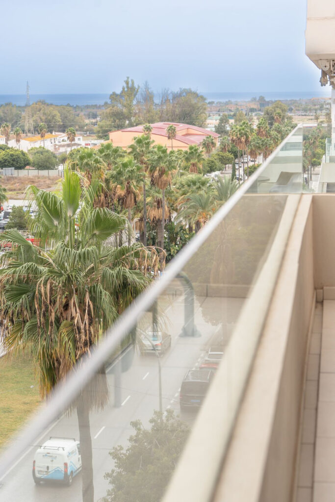 Middle Floor Apartment Nueva Andalucía