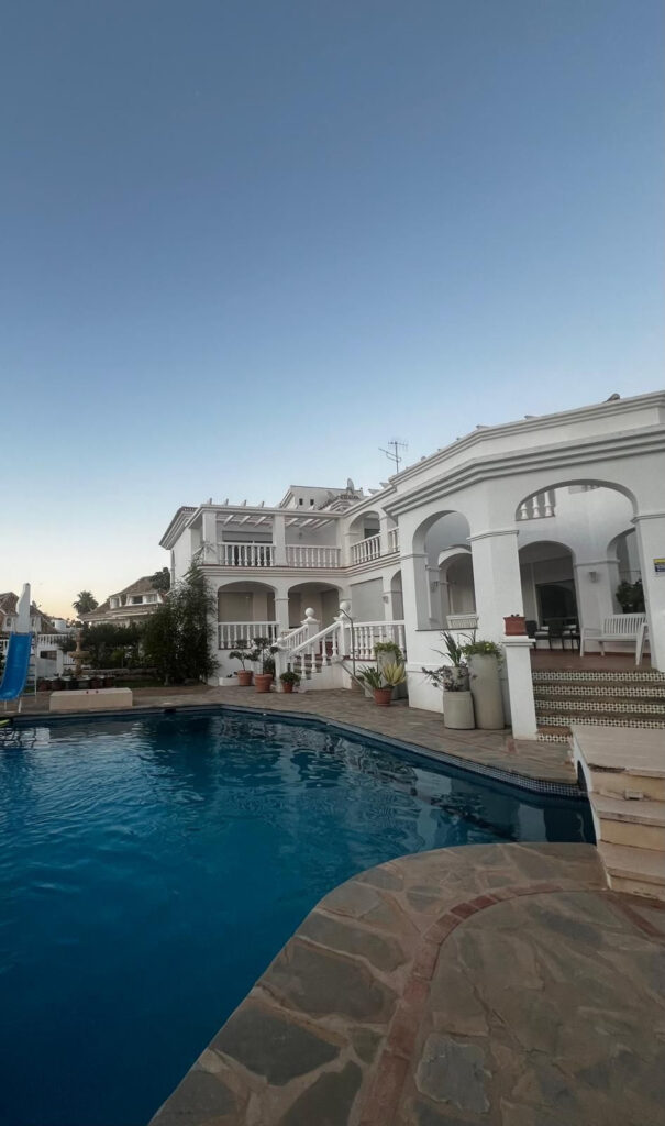 Detached Villa Torrequebrada