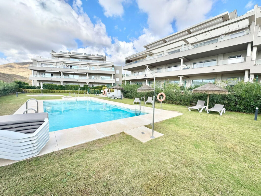 Middle Floor Apartment La Cala Golf