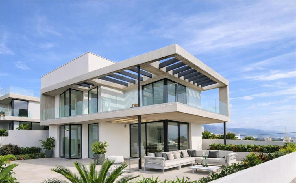 Detached Villa Nueva Andalucía