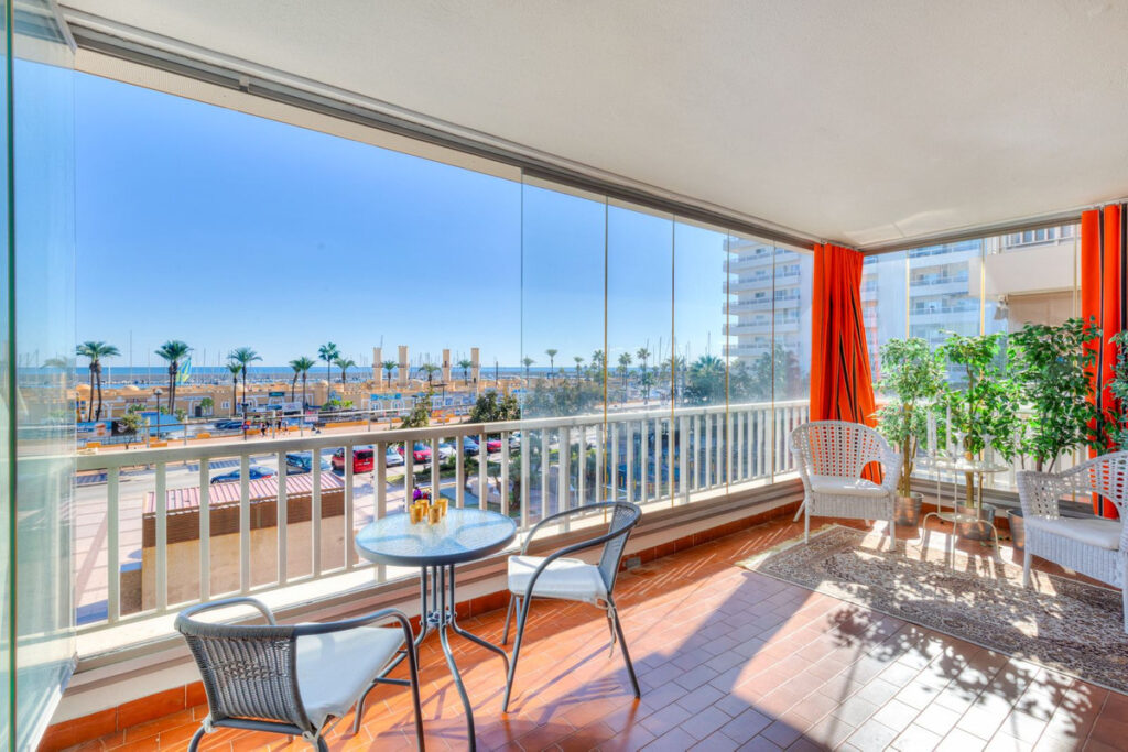 Middle Floor Apartment Fuengirola