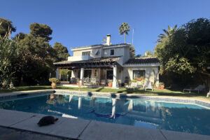 Detached Villa Calahonda