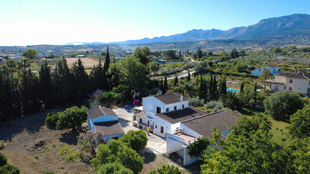 Finca – Cortijo Alhaurín el Grande