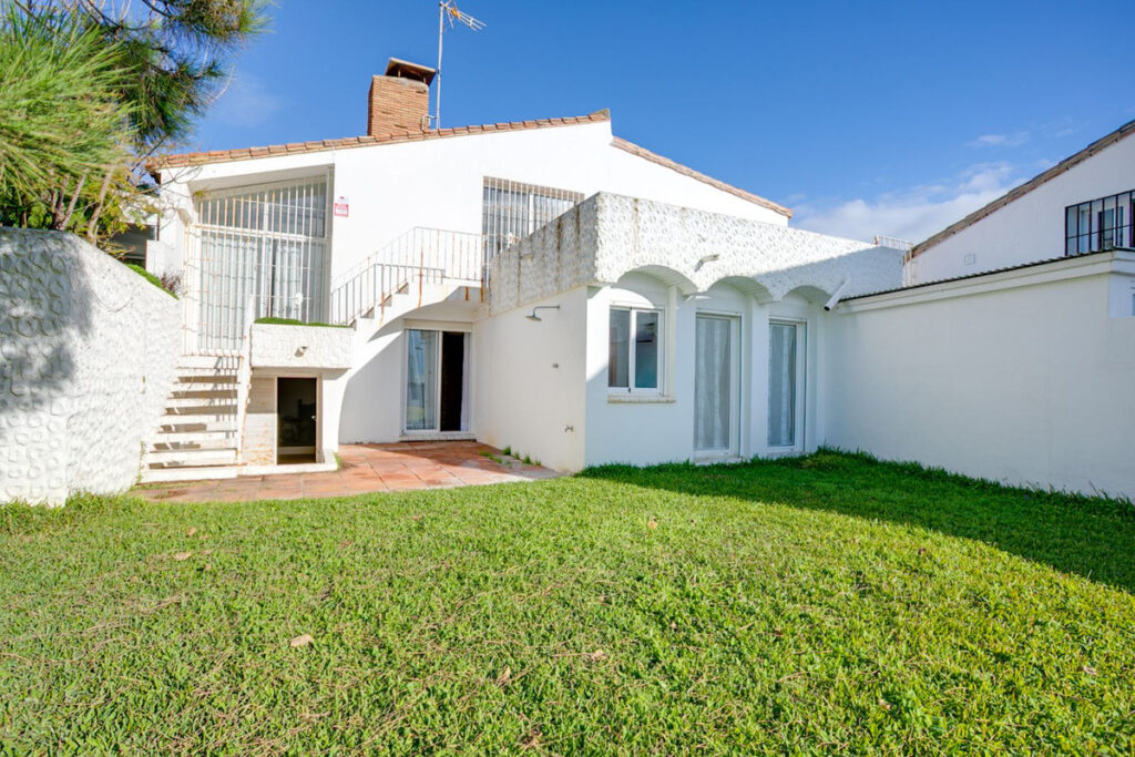 Semi-Detached House Estepona