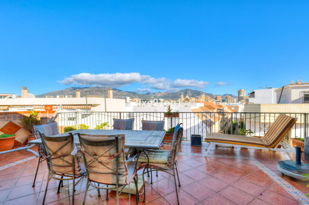 Top Floor Apartment Fuengirola