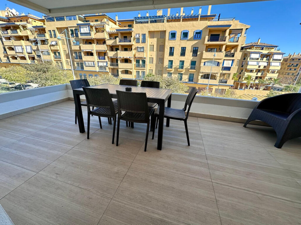 Middle Floor Apartment San Pedro de Alcántara