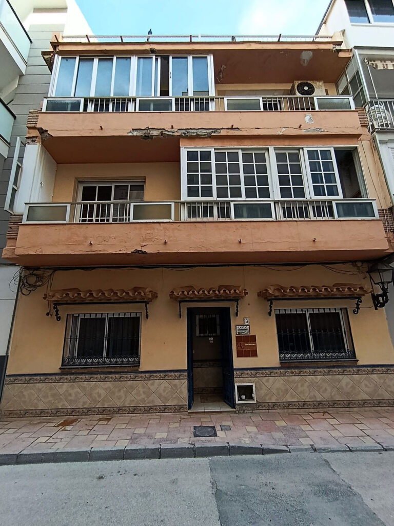 Middle Floor Apartment Fuengirola