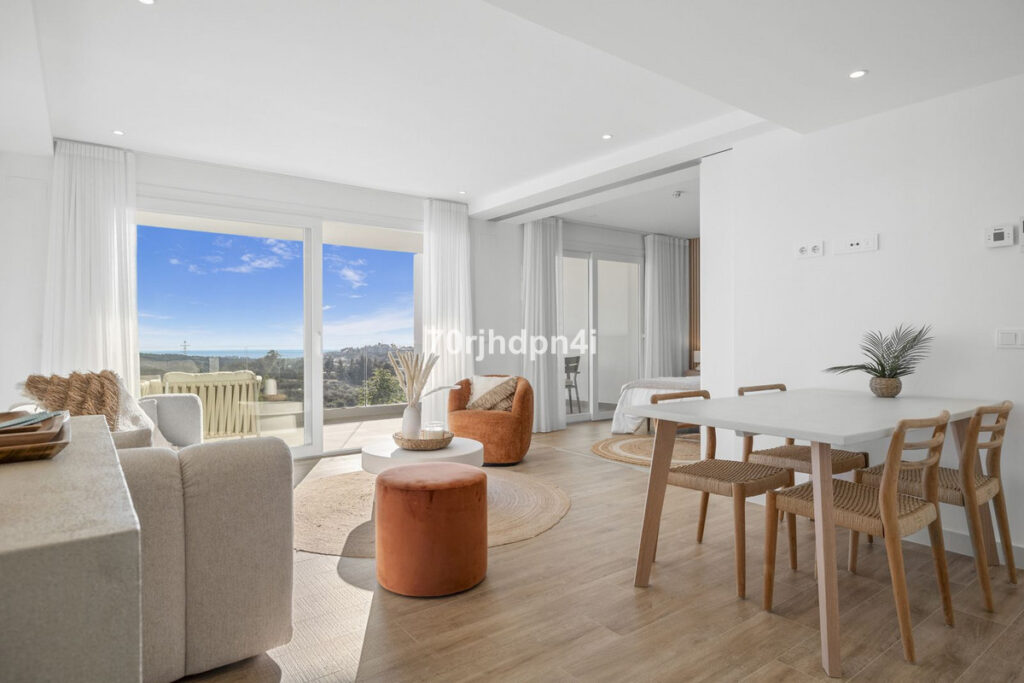 Middle Floor Apartment Casares