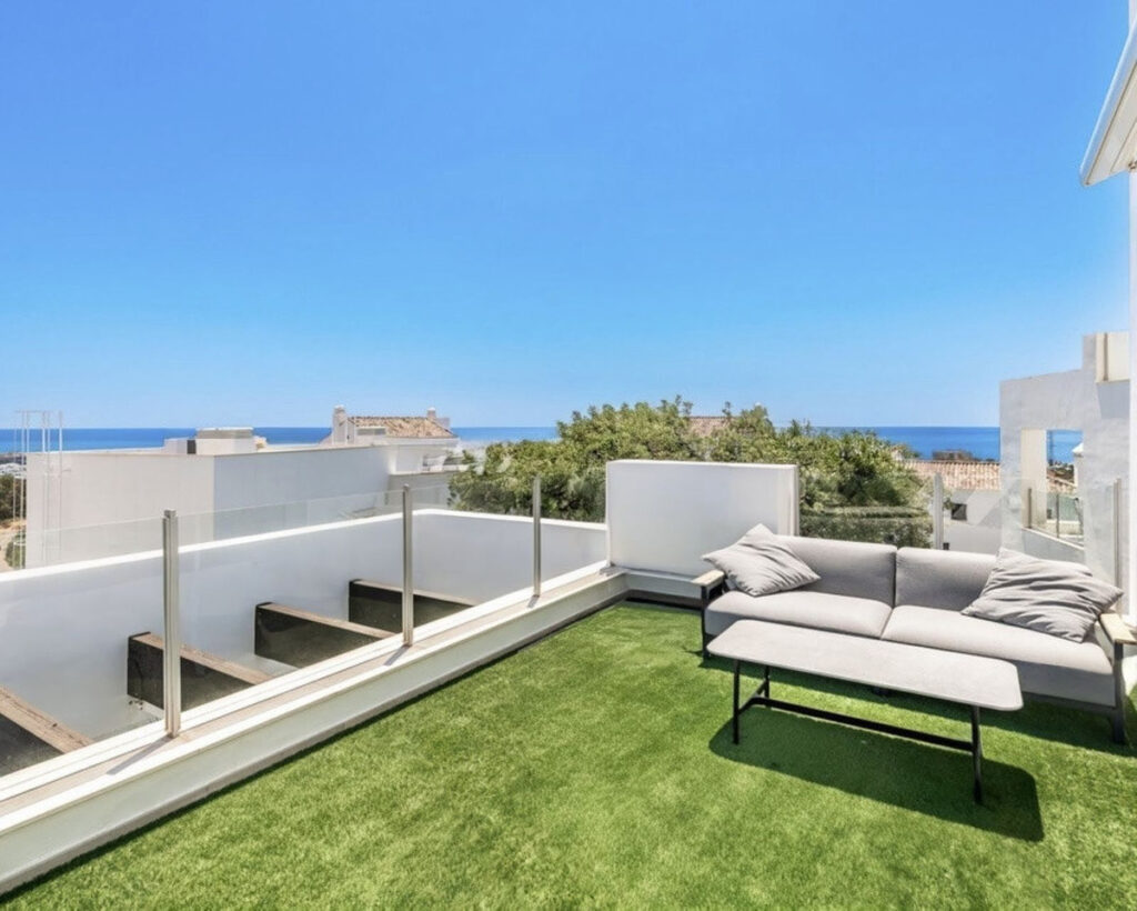 Penthouse Altos de los Monteros