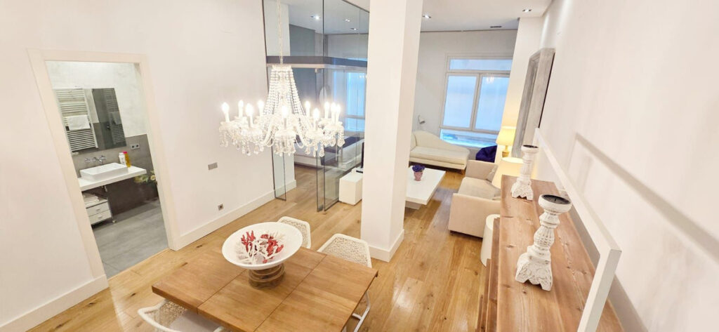 Middle Floor Apartment Málaga Centro