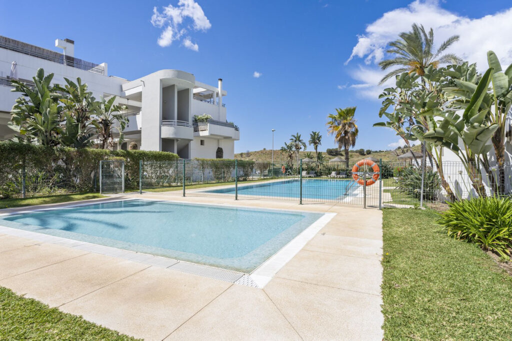 Middle Floor Apartment La Cala