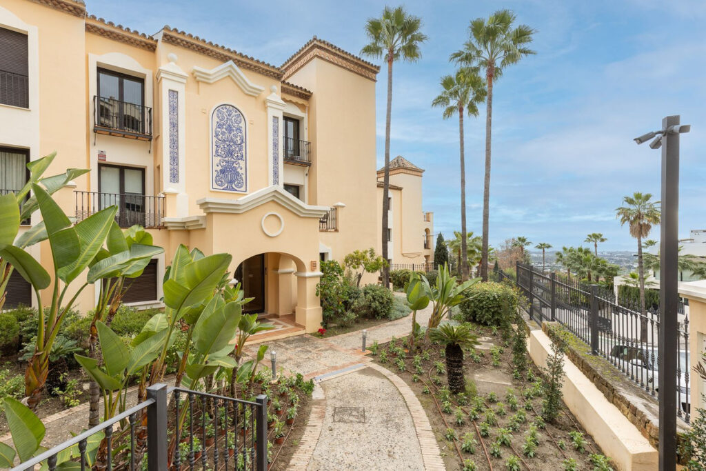 Ground Floor Apartment BenahavÃs