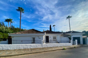 Detached Villa El Padron
