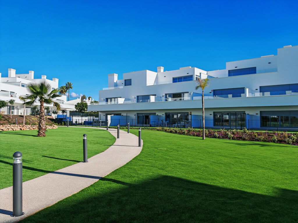 Middle Floor Apartment Cancelada