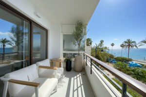 Middle Floor Apartment Estepona