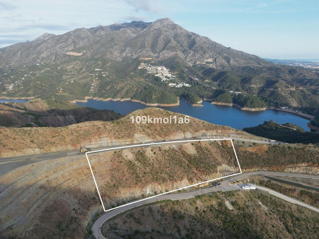 Residential Plot Benahavís