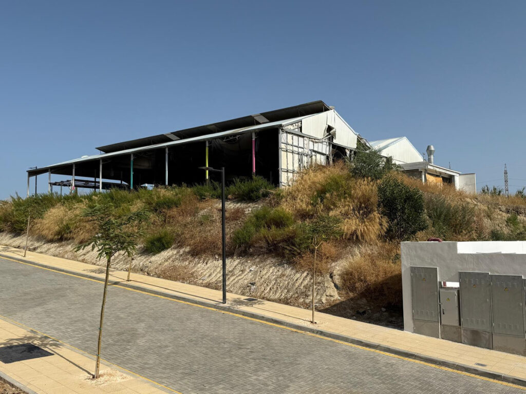 Residential Plot Cancelada