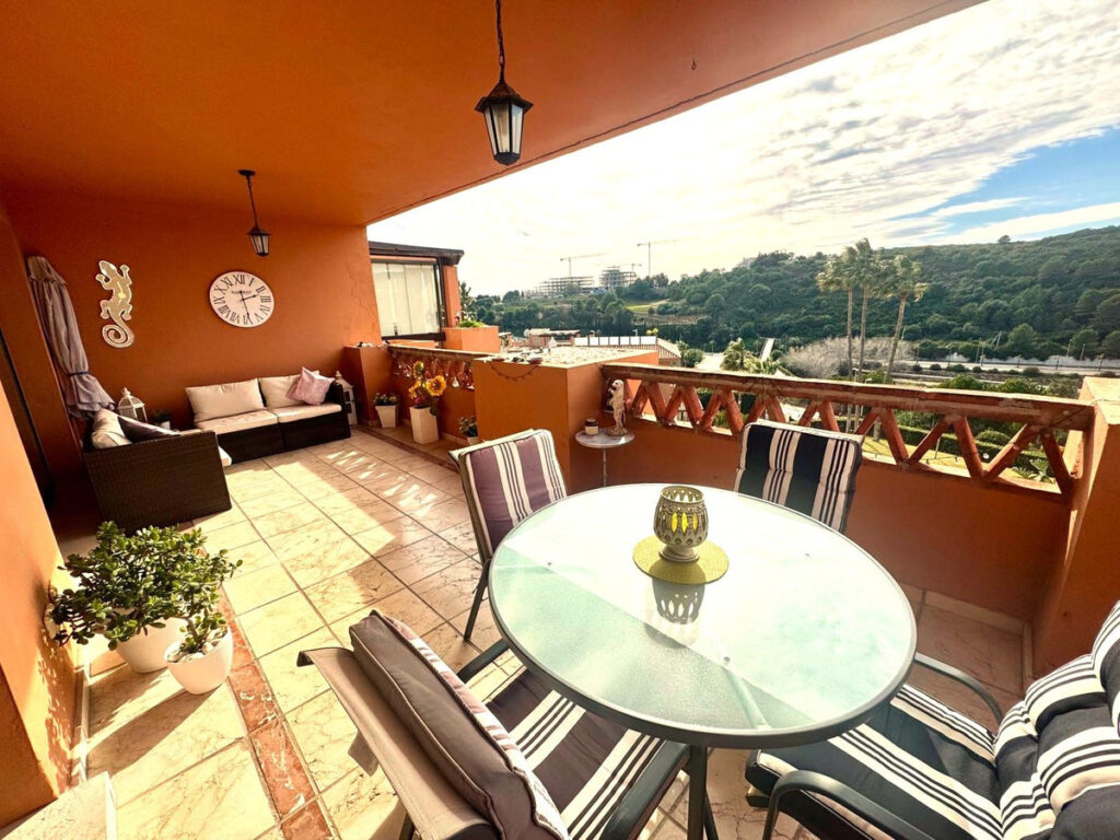 Middle Floor Apartment Casares Playa