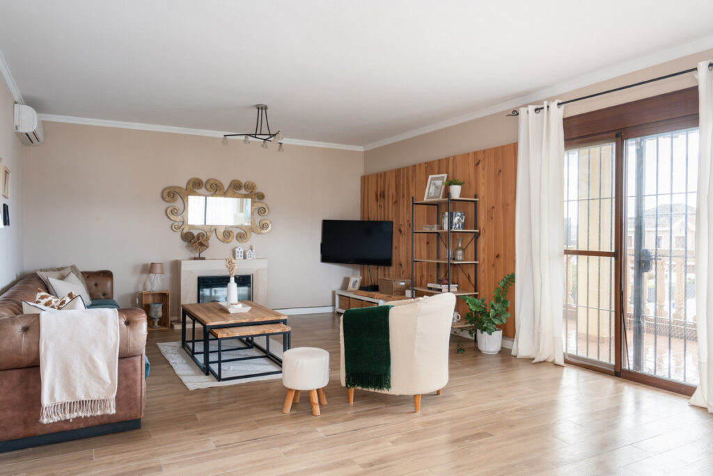 Detached Villa Sierrezuela