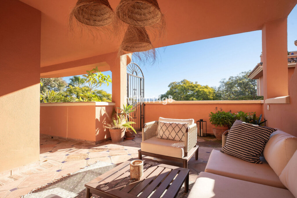 Ground Floor Apartment Nueva Andalucía