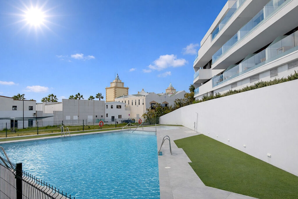 Top Floor Apartment Estepona