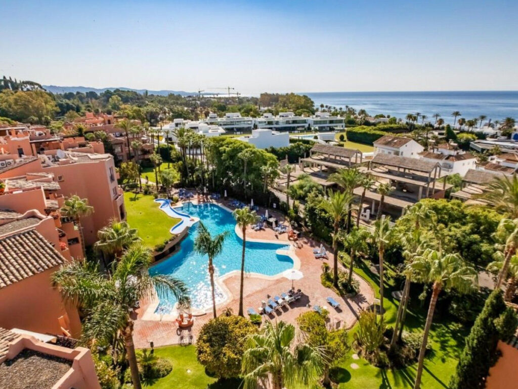 Middle Floor Apartment Marbella