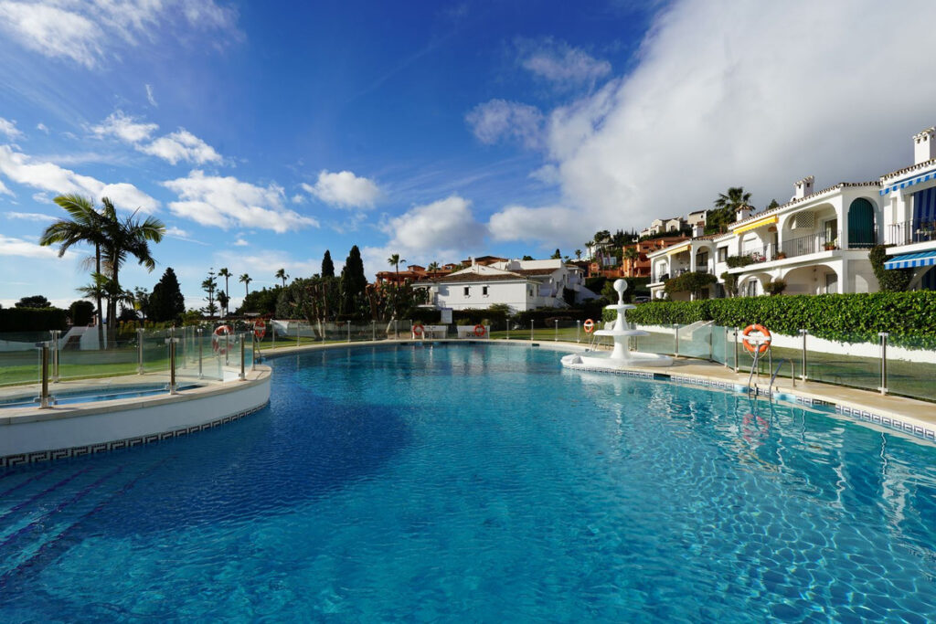 Ground Floor Apartment El Paraiso