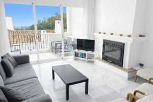 Middle Floor Apartment Los Almendros