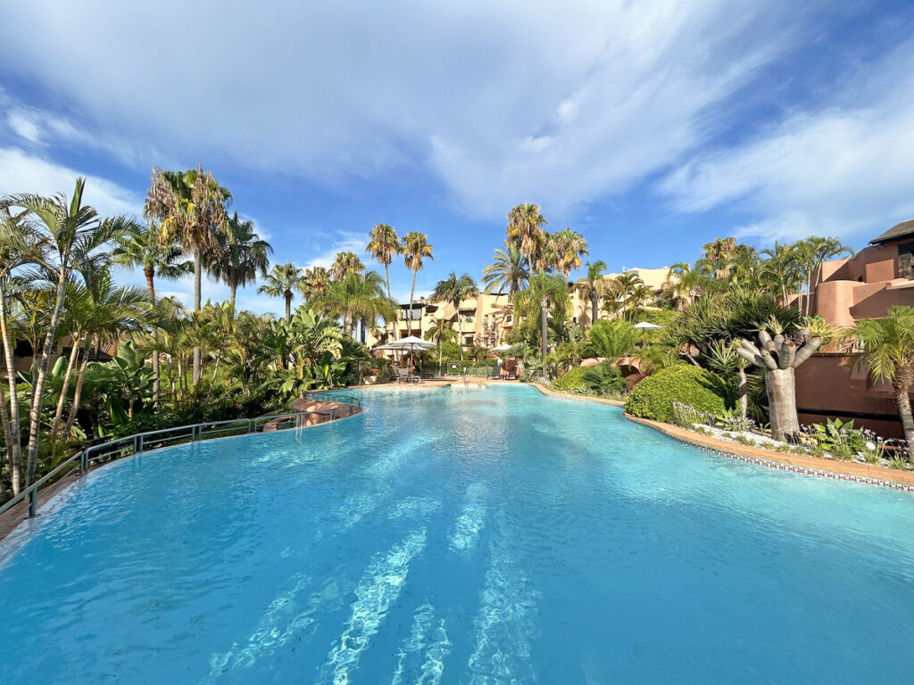 Middle Floor Apartment The Golden Mile