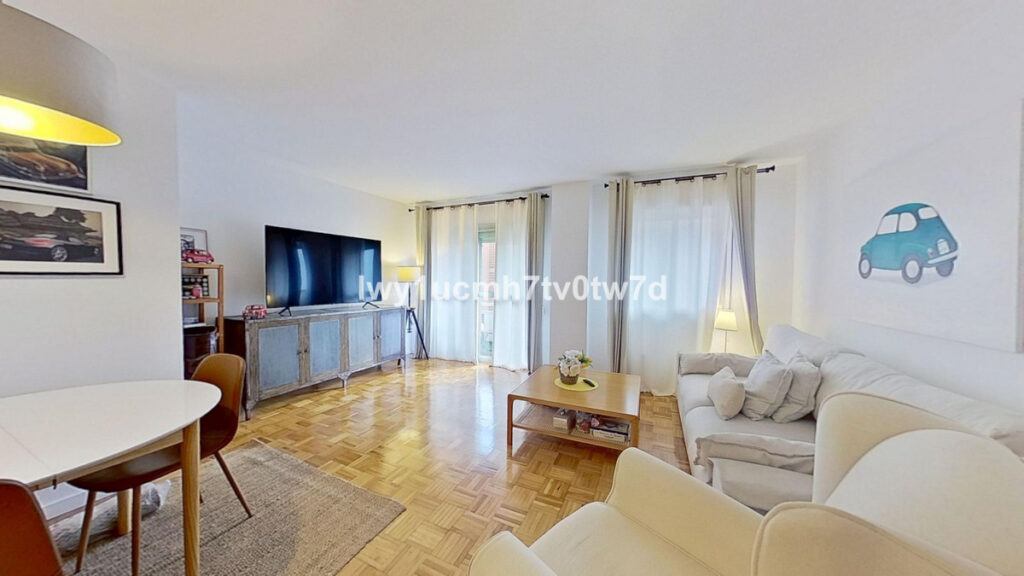 Middle Floor Apartment Málaga Centro