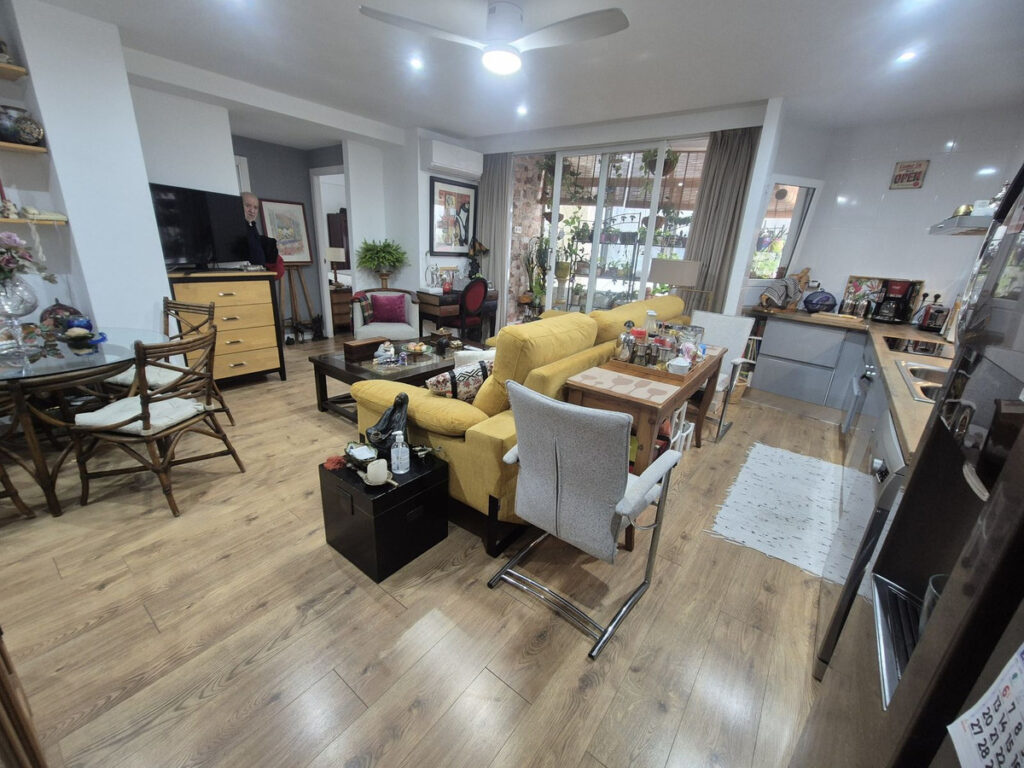 Middle Floor Apartment Marbella