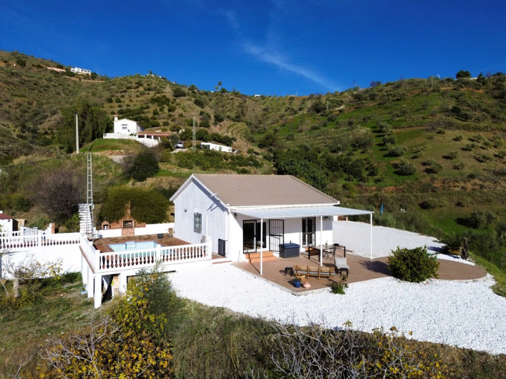 Detached Villa Moclinejo