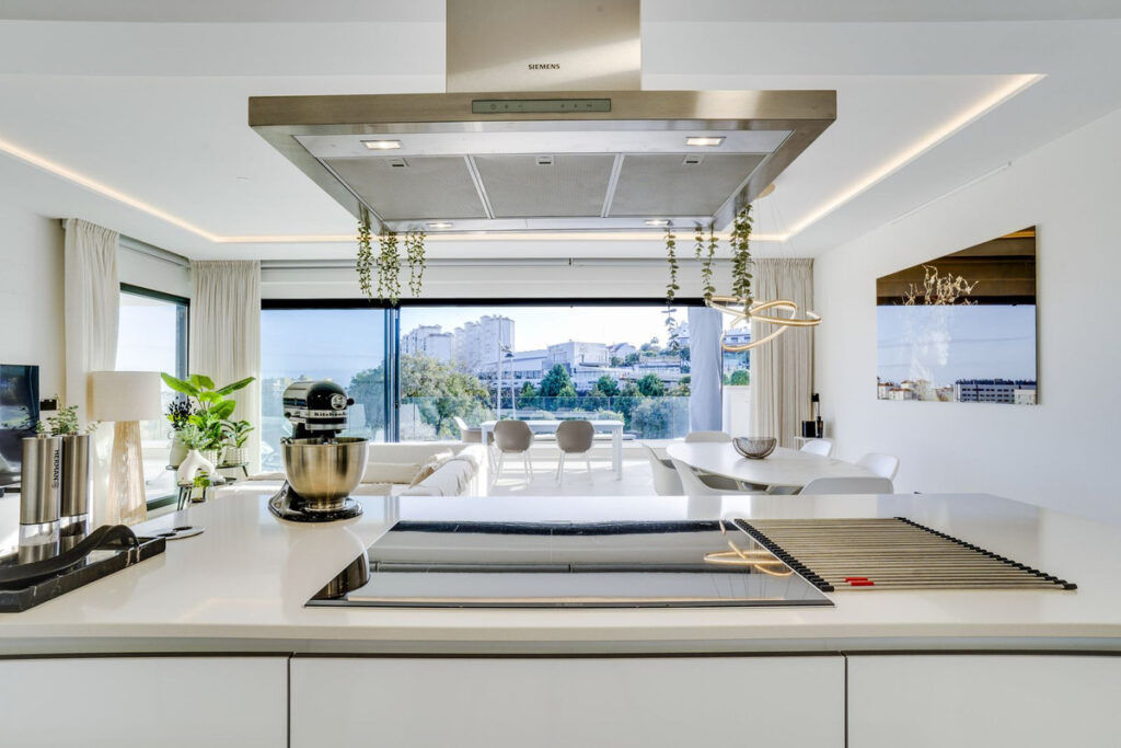 Middle Floor Apartment Estepona