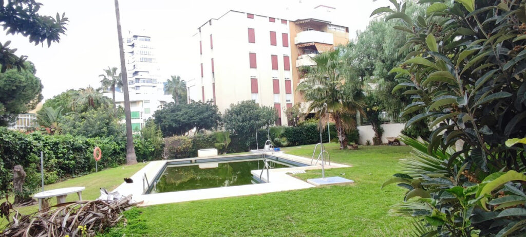 Middle Floor Apartment Benalmadena