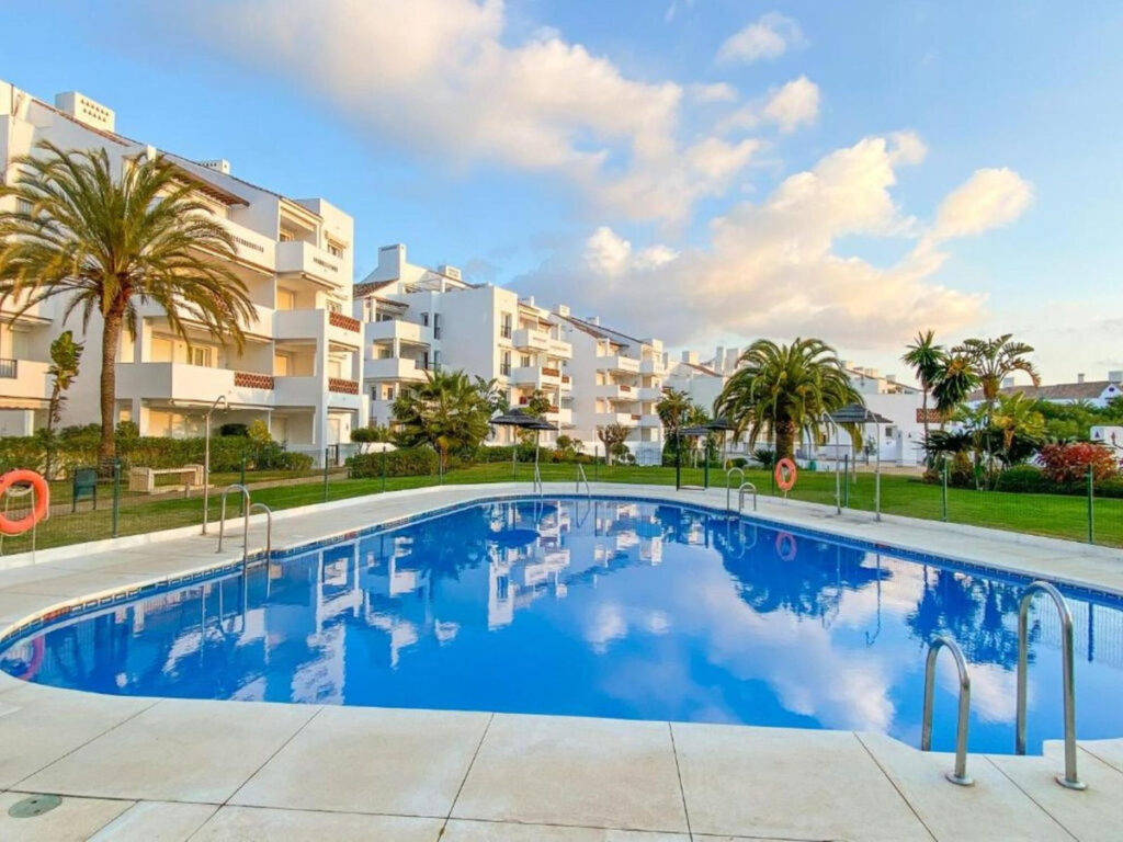 Middle Floor Apartment Riviera del Sol