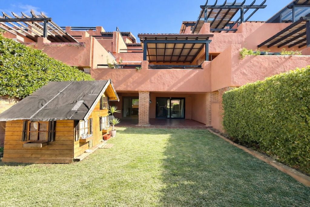 Ground Floor Apartment Casares Playa