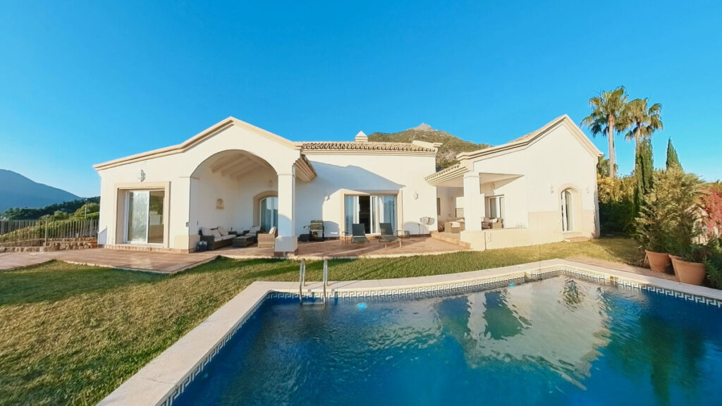 Detached Villa Sierra Blanca