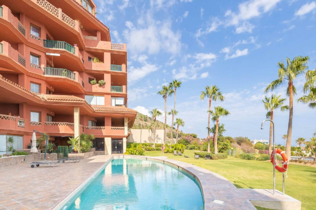 Middle Floor Apartment Benalmadena